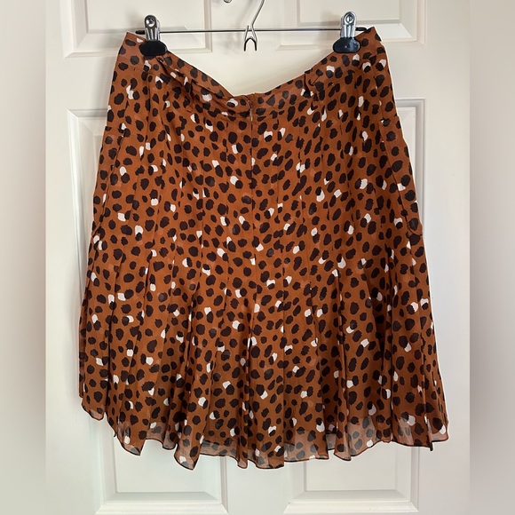 Yves Saint Laurent Pleated Animal Print Silk Skirt - Picture 2 of 8